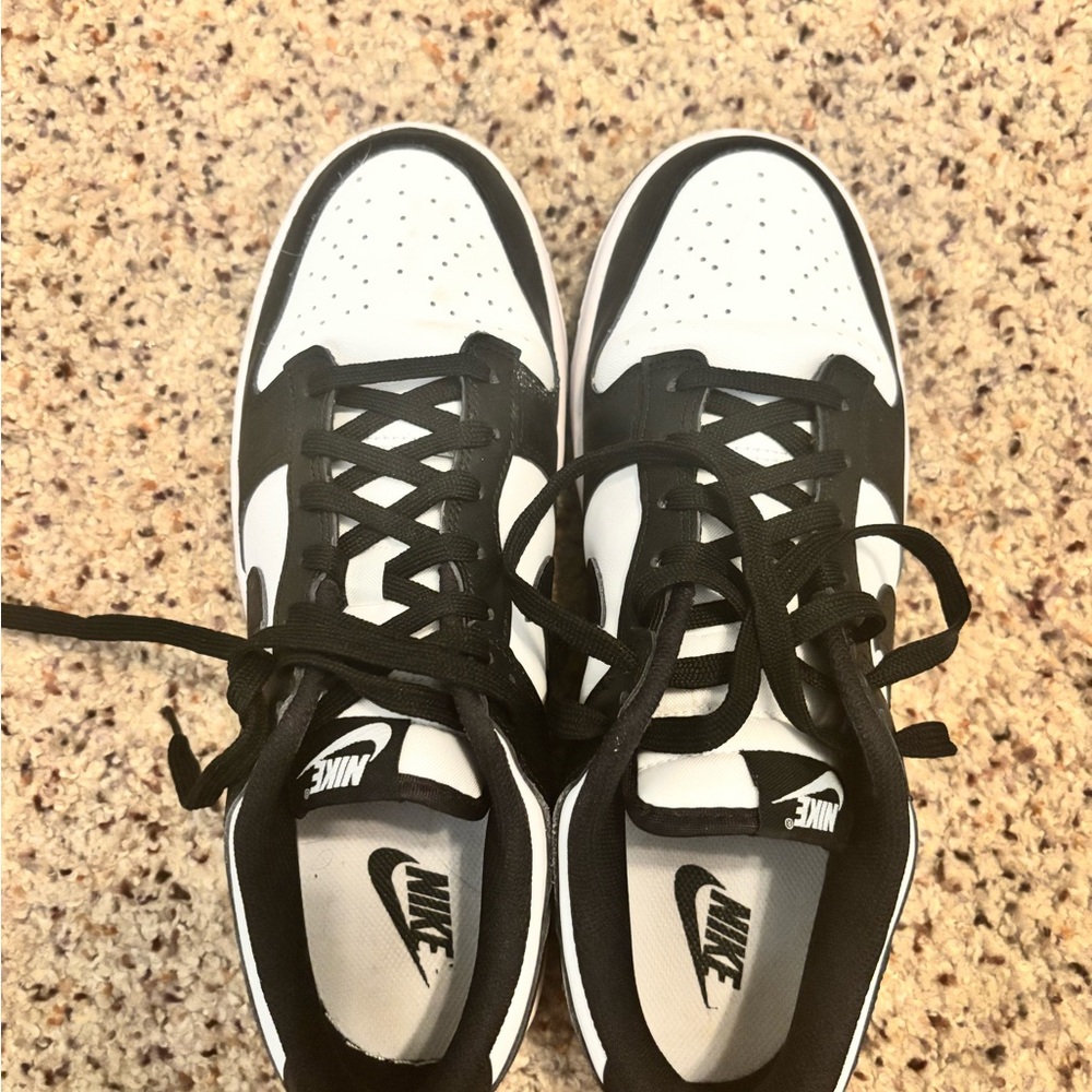 Nike Panda Dunks